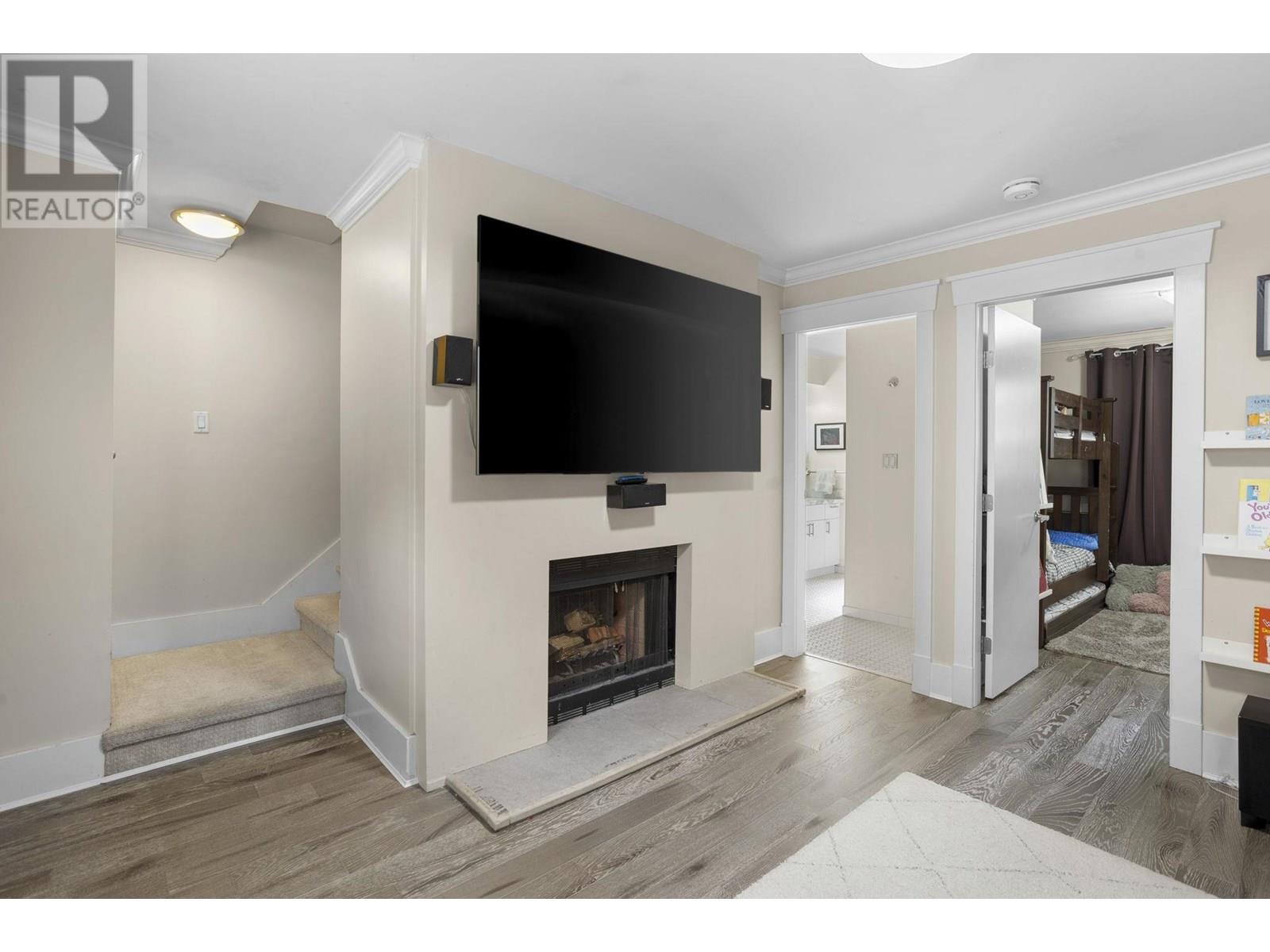1365 W 7th Avenue, Vancouver, British Columbia  V6H 1B8 - Photo 12 - R3025390