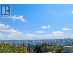 685 King Georges Way, West Vancouver, Ca