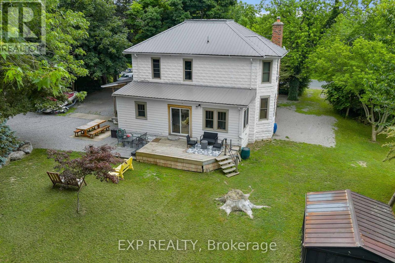 Property at 621 ROSEHILL ROAD image 3