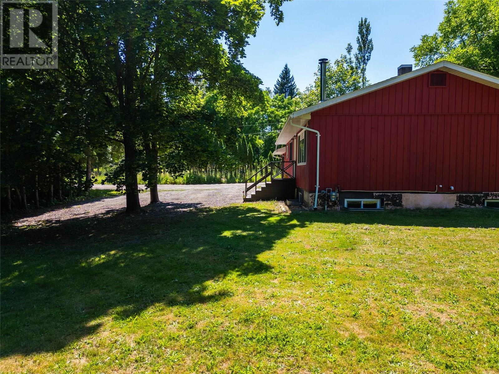 1801 3a Highway, Castlegar, British Columbia  V1N 3E2 - Photo 53 - 10355396