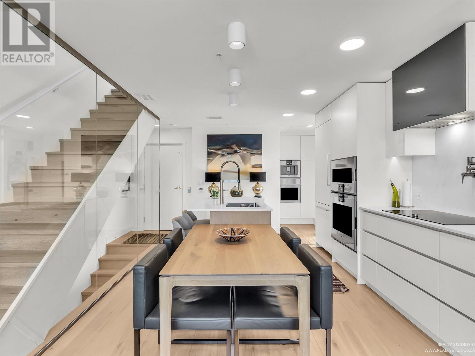 7 2366 Birch Street, Vancouver, British Columbia  V6H 0C7 - Photo 4 - R3025278