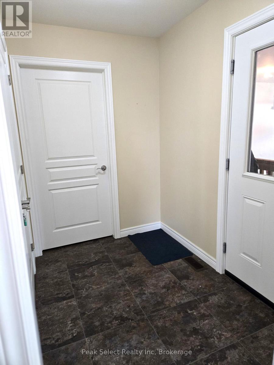 A - 12 Clayton Street, West Perth, Ontario  N0K 1N0 - Photo 18 - X12274861