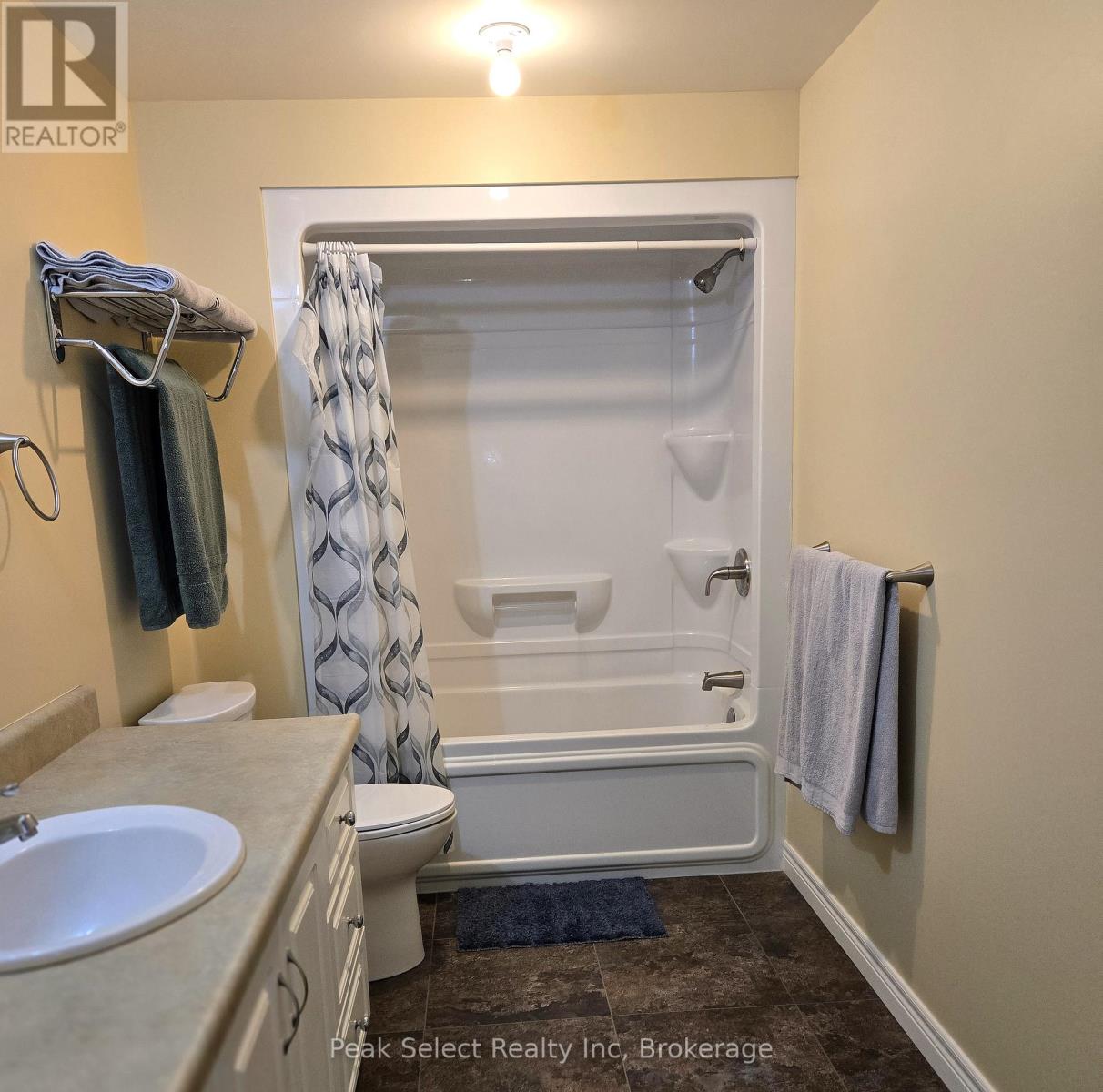 A - 12 Clayton Street, West Perth, Ontario  N0K 1N0 - Photo 39 - X12274861