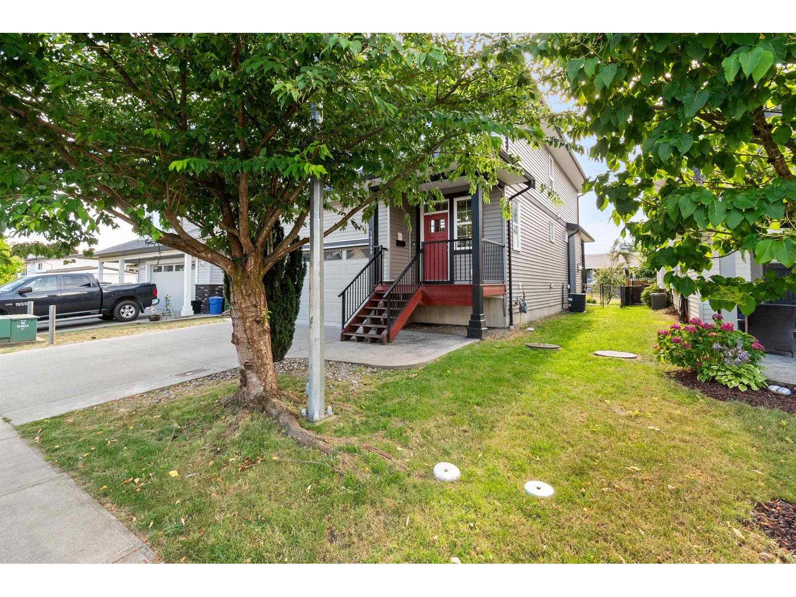 Property at 10249 MANOR DRIVE image 3