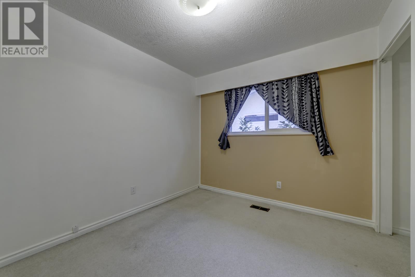 6500 Yeats Crescent, Richmond, British Columbia  V7E 4C9 - Photo 20 - R3025416