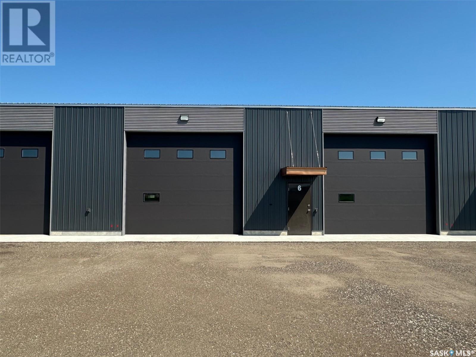 Brock Industrial Bays, Moose Jaw Rm No. 161, Saskatchewan  S6H 7K7 - Photo 3 - SK011725