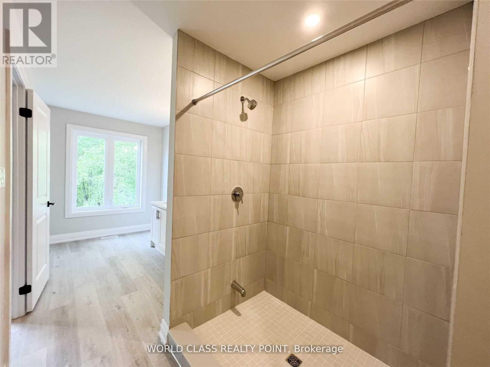 1490 Purchase Place, Innisfil (Lefroy), Ontario  L0L 1W0 - Photo 11 - N12274852