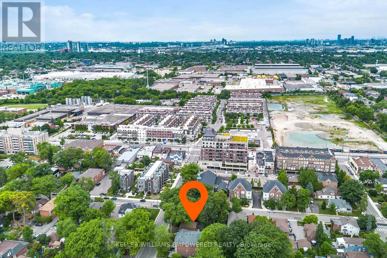 65 Long Branch Avenue, Toronto, Ontario  M8W 3J3 - Photo 49 - W12274864