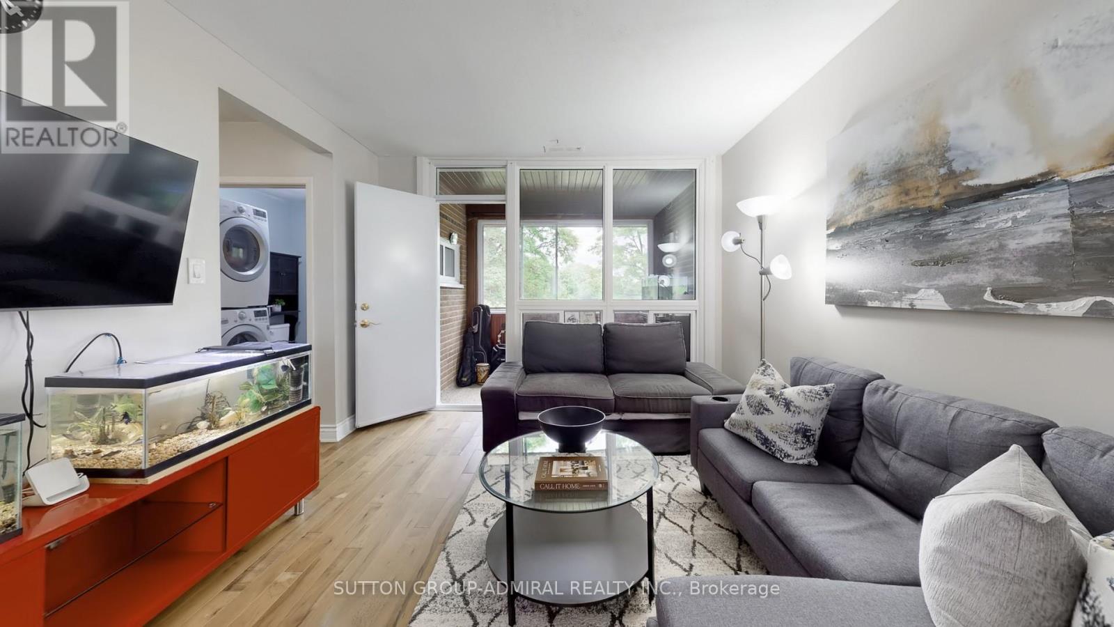 Property at 812 - 22 TANDRIDGE CRESCENT image 4