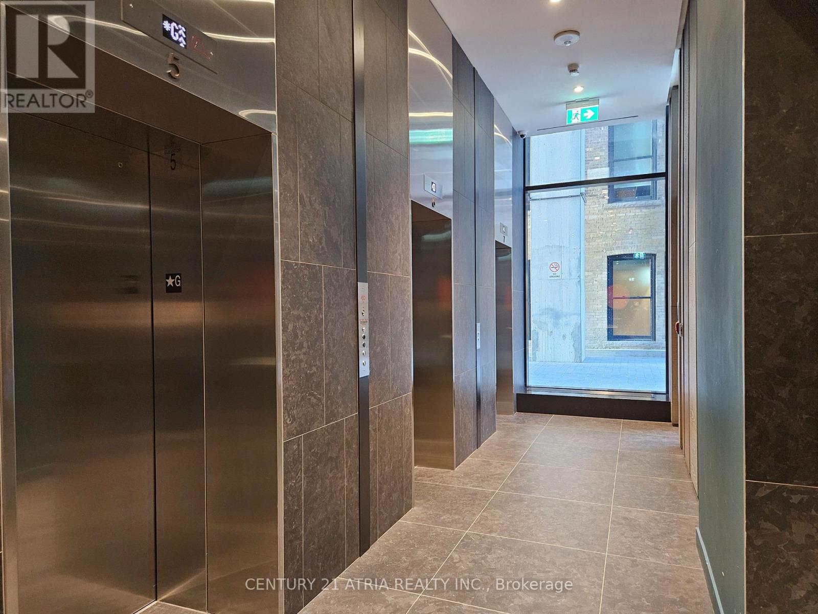 3806 - 20 Lombard Street, Toronto (Church-Yonge Corridor), Ontario  M5C 0A7 - Photo 19 - C12273517