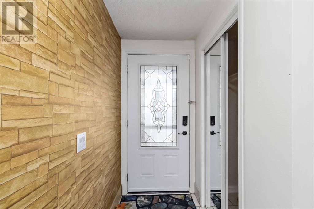 Property at 116 Wallace Place image 3