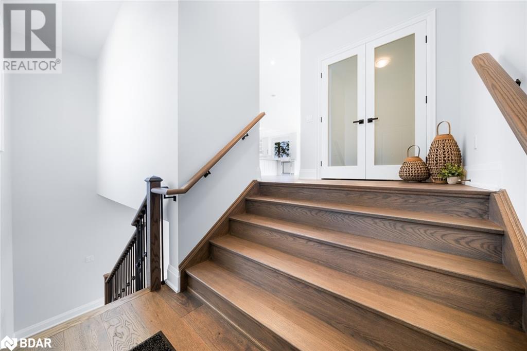 Property at 3331 ST GEORGE Boulevard image 4