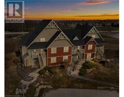 125 Fairway Court Unit# 228 Blue Mountains, The Blue Mountains, Ca