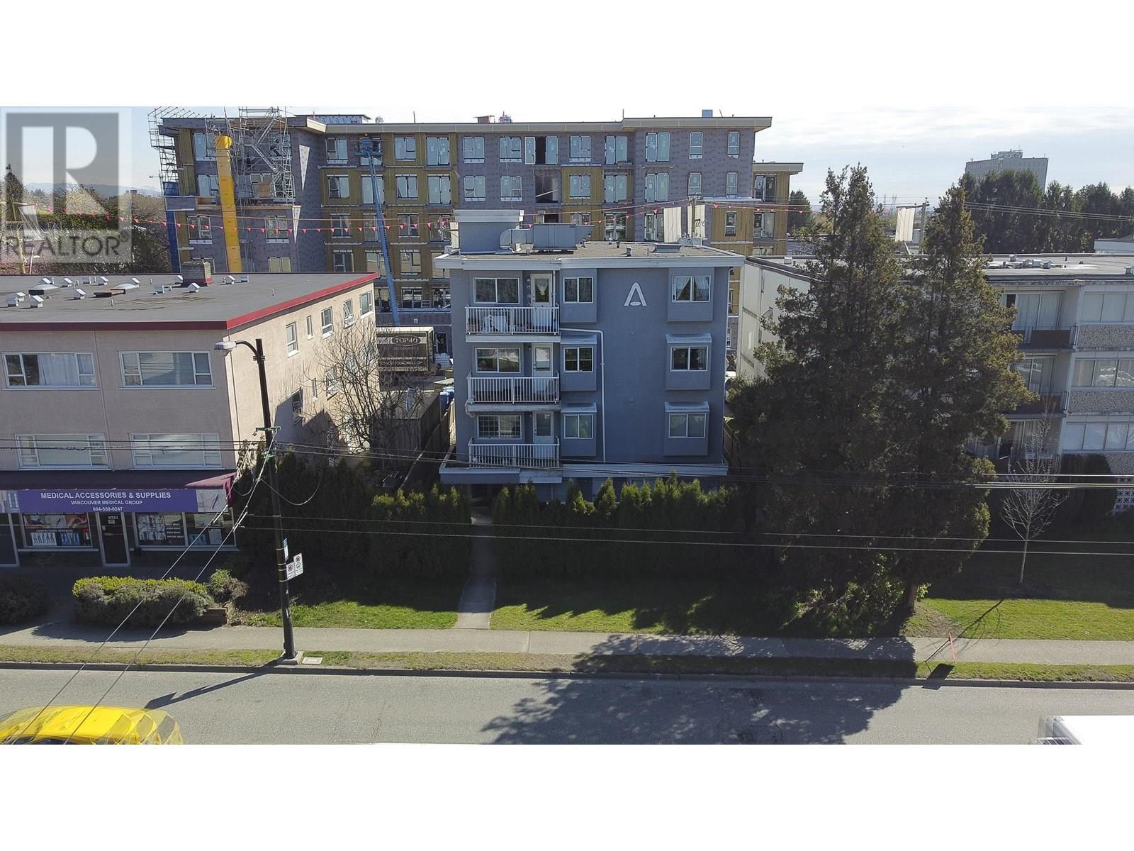 8732 GRANVILLE STREET, Vancouver, British Columbia