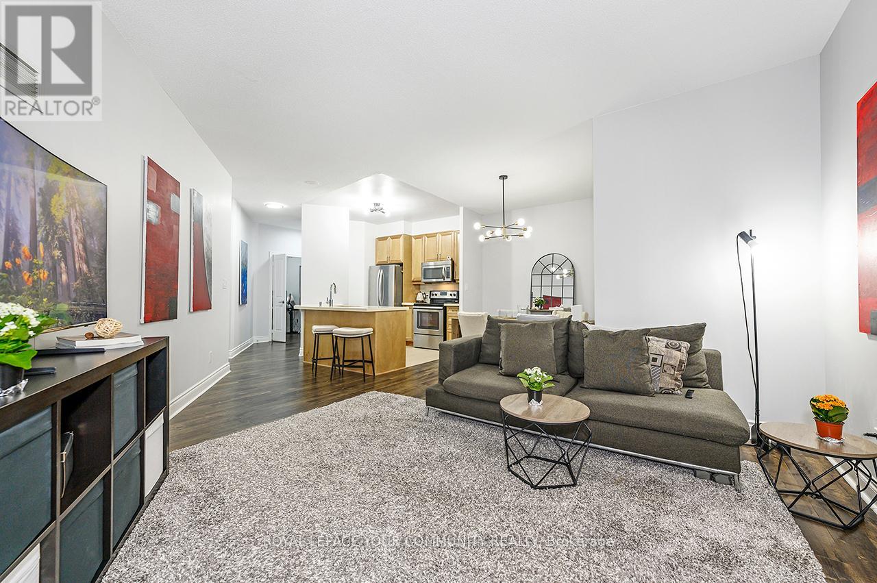 Property at 114 - 25 EARLINGTON AVENUE image 3