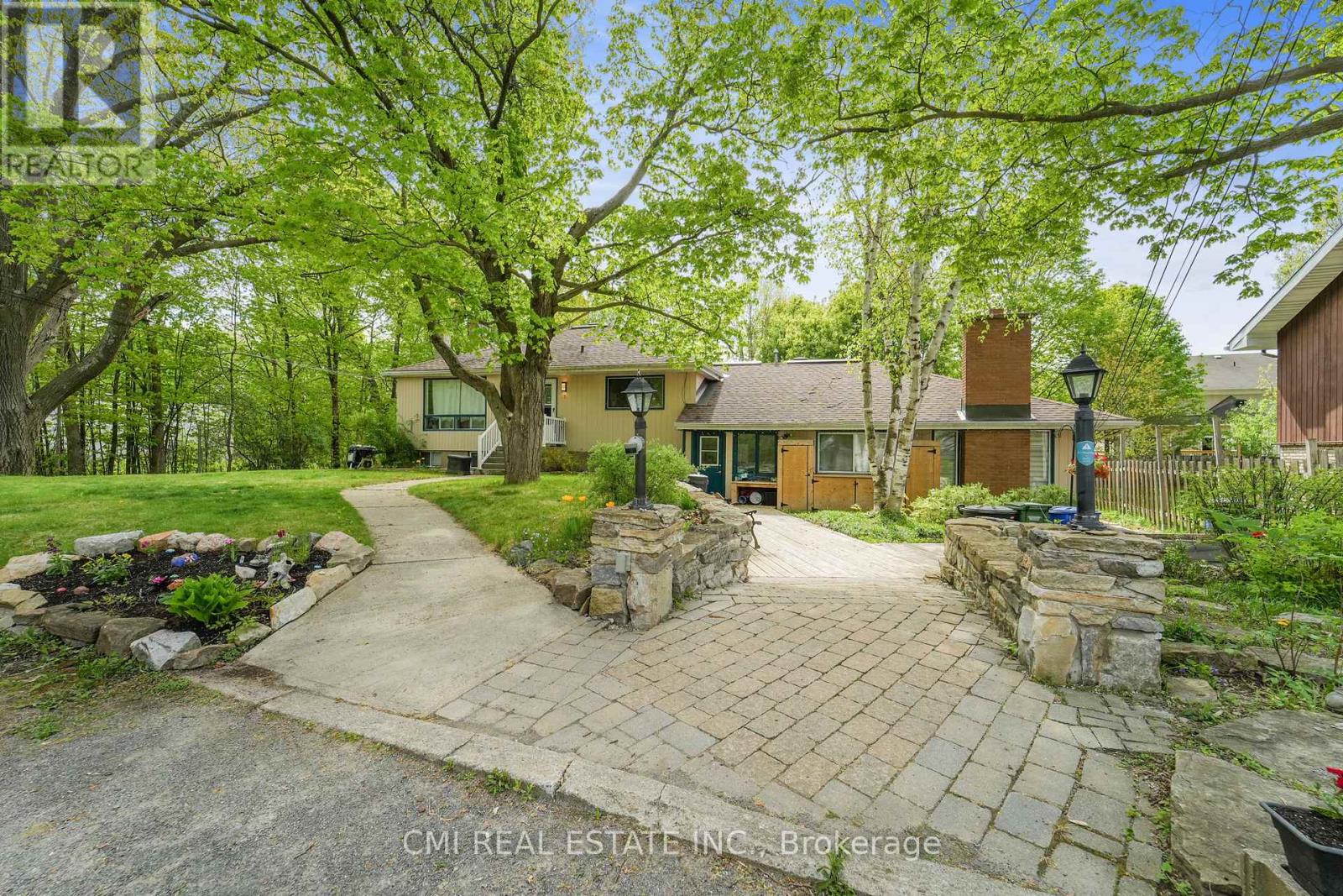 1226 OLD CARP ROAD, Ottawa, Ontario