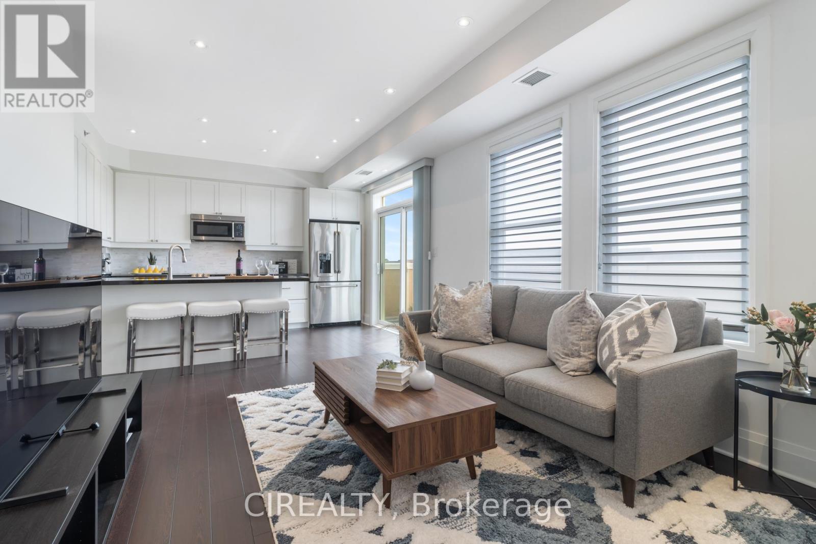 Property at PH 23 - 28 PRINCE REGENT STREET image 1
