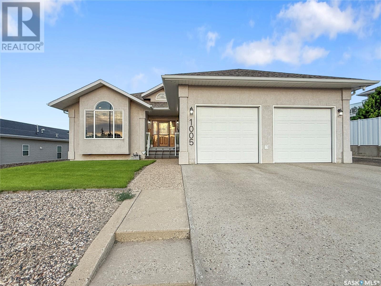 1005 2nd AVENUE SE, swift current, Saskatchewan