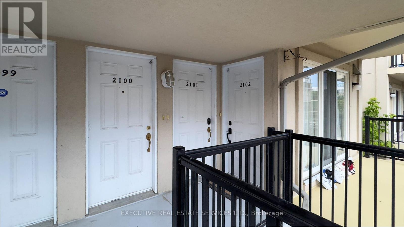 Property at 2101 - 3045 FINCH AVENUE W image 3