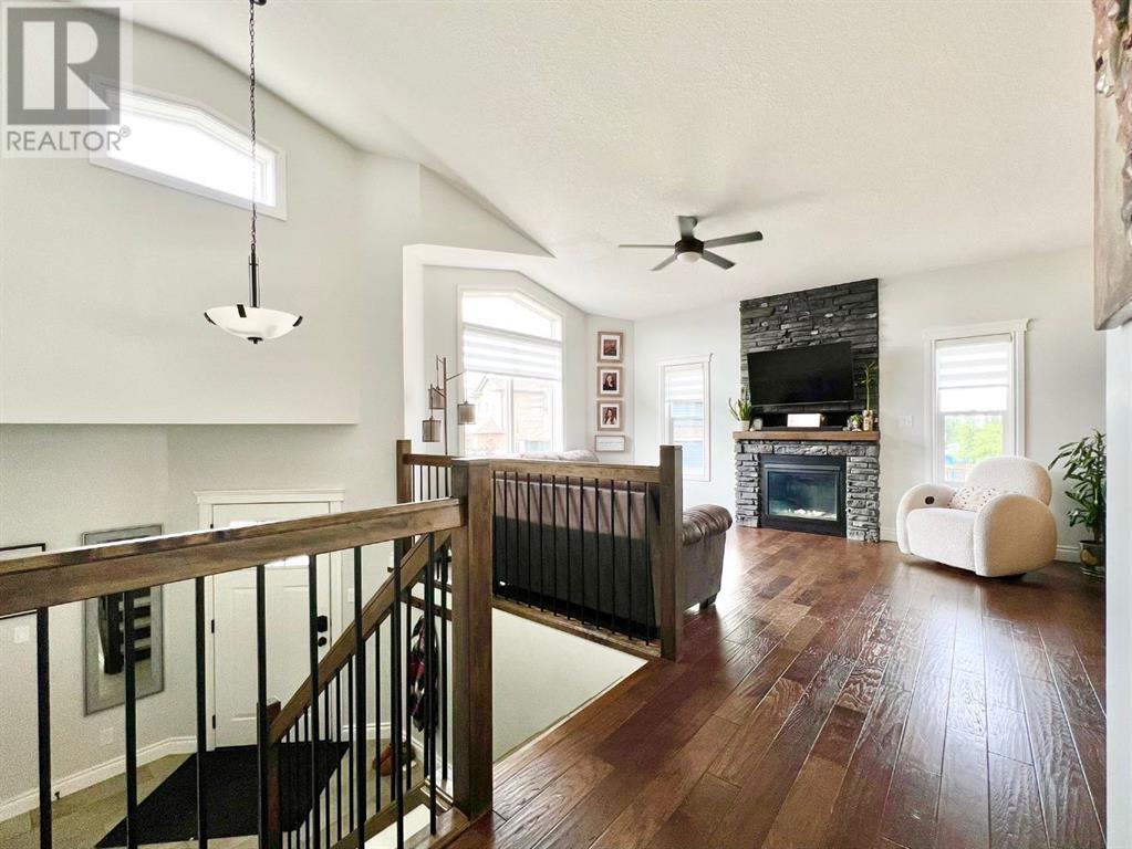 Property at 10438 152A Avenue image 4