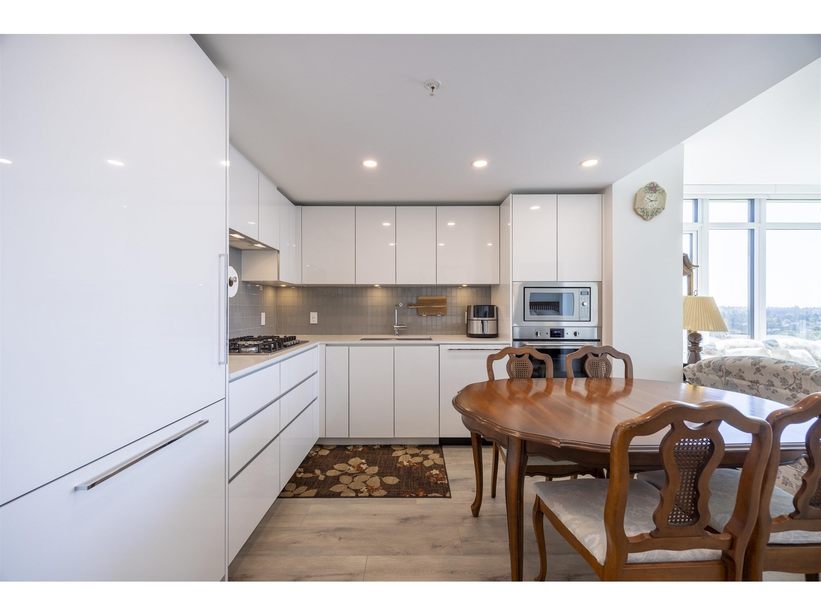 1602 10428 Whalley Boulevard, Surrey, British Columbia  V3T 1W6 - Photo 12 - R3025419