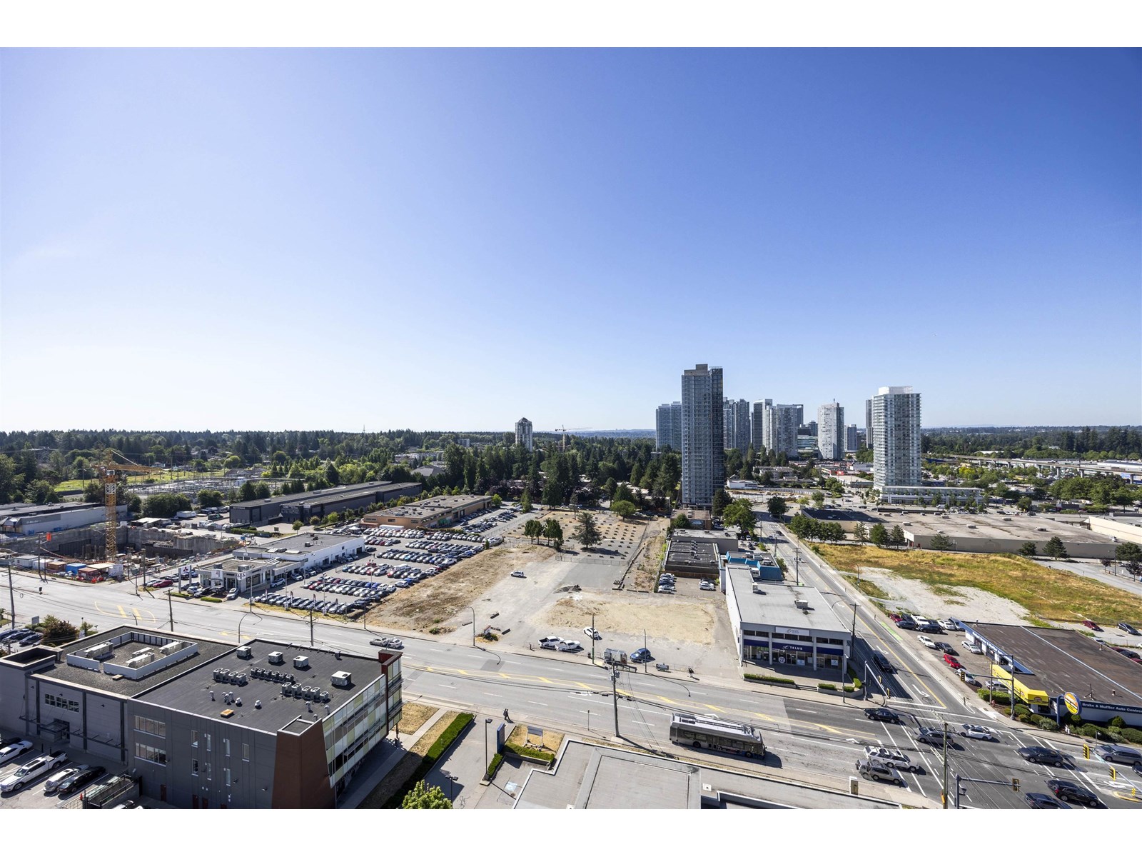 1602 10428 Whalley Boulevard, Surrey, British Columbia  V3T 1W6 - Photo 19 - R3025419