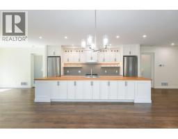 3767 Maple Lane Courtenay South, Royston, Ca