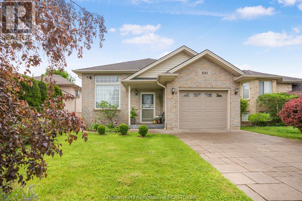 100 Manning Drive, Chatham, Ontario  N7M 0A6 - Photo 2 - 25017449