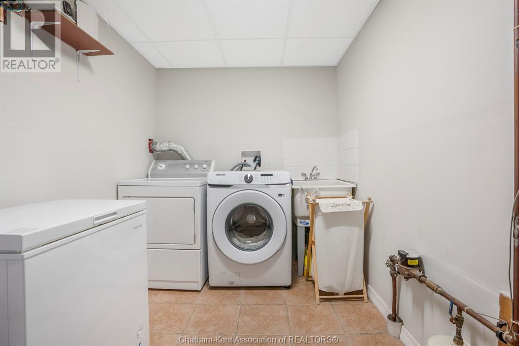100 Manning Drive, Chatham, Ontario  N7M 0A6 - Photo 24 - 25017449