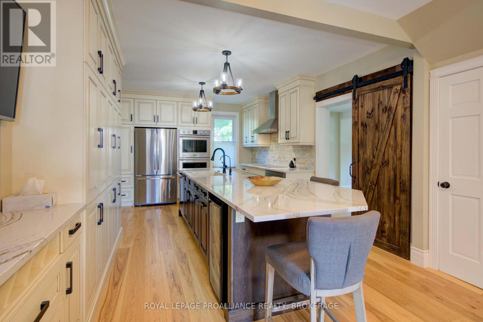 6 Spring Street N, Westport, Ontario  K0G 1X0 - Photo 10 - X12274065