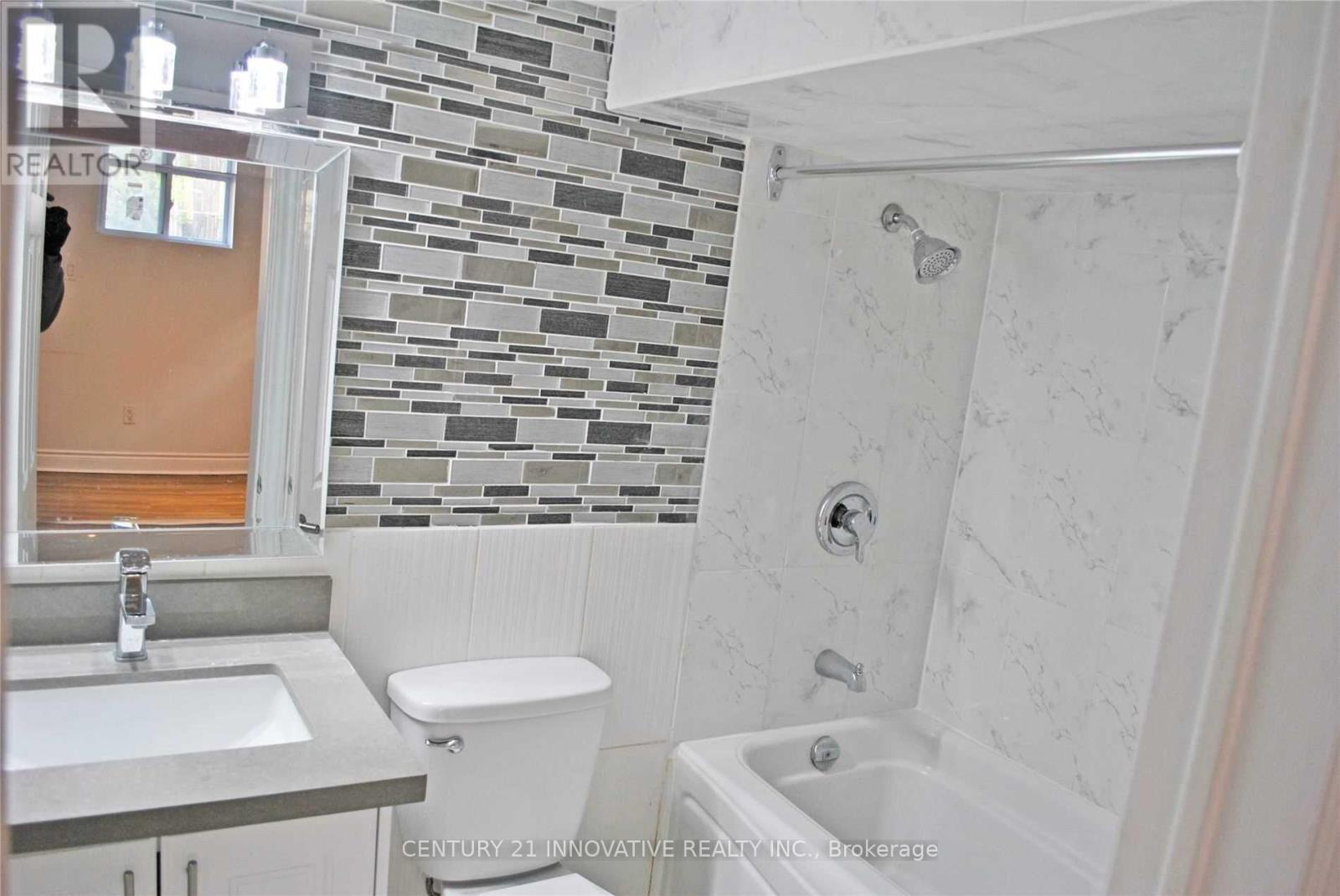 Bsmt 0 Bd - 985 Victoria Park Avenue, Toronto, Ontario  M4B 2J4 - Photo 6 - E12275026
