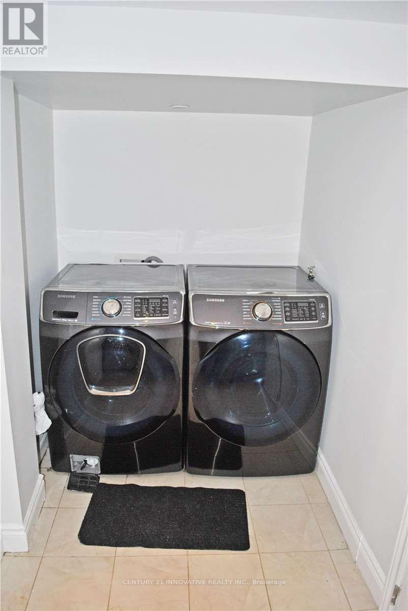 Bsmt 0 Bd - 985 Victoria Park Avenue, Toronto, Ontario  M4B 2J4 - Photo 11 - E12275026