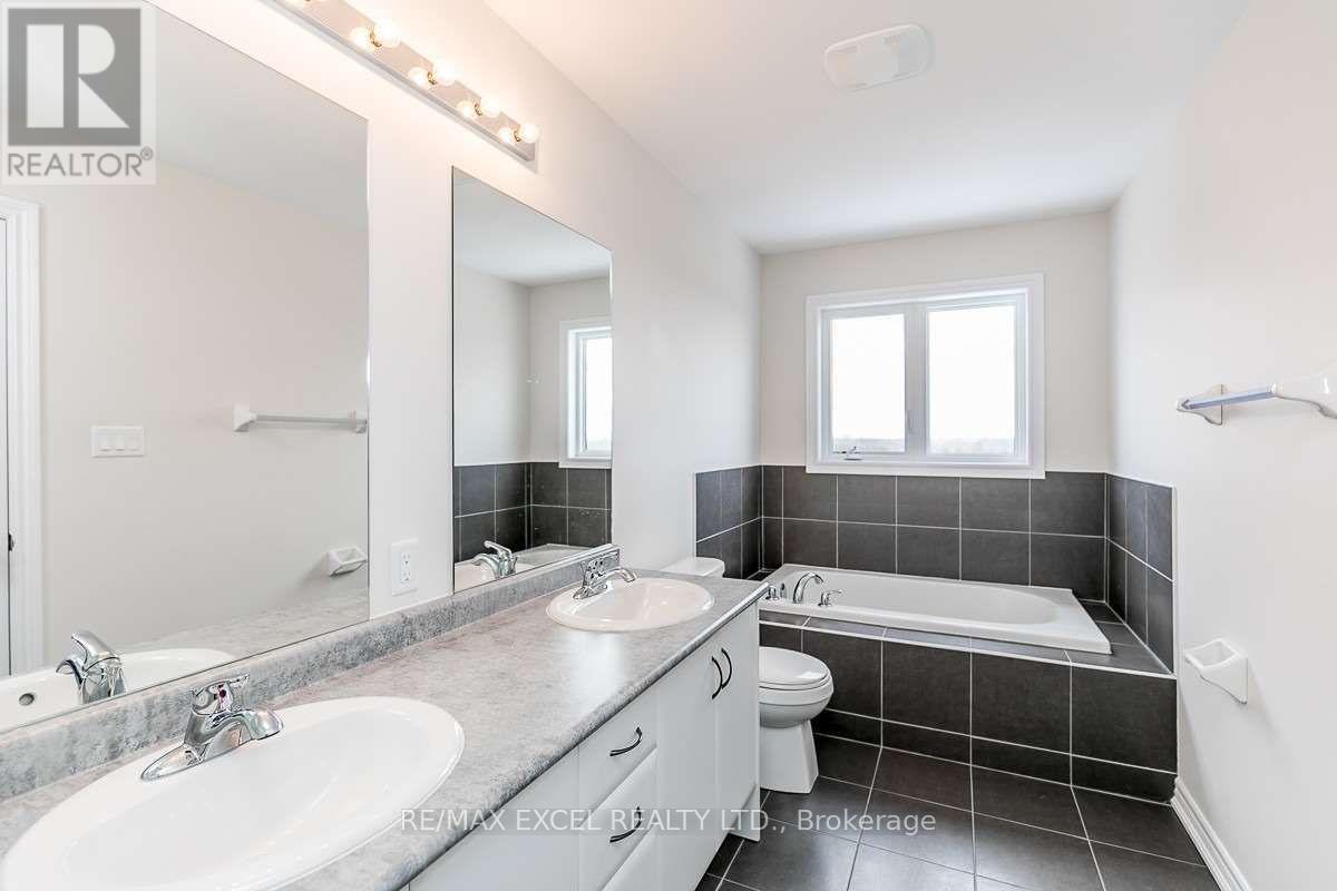 1150 Peelar Crescent, Innisfil (Lefroy), Ontario  L0L 1W0 - Photo 18 - N12275008