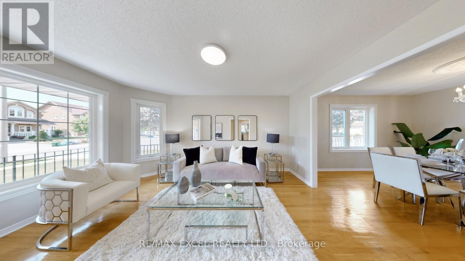 Property at 8 MACKLIN STREET image 5