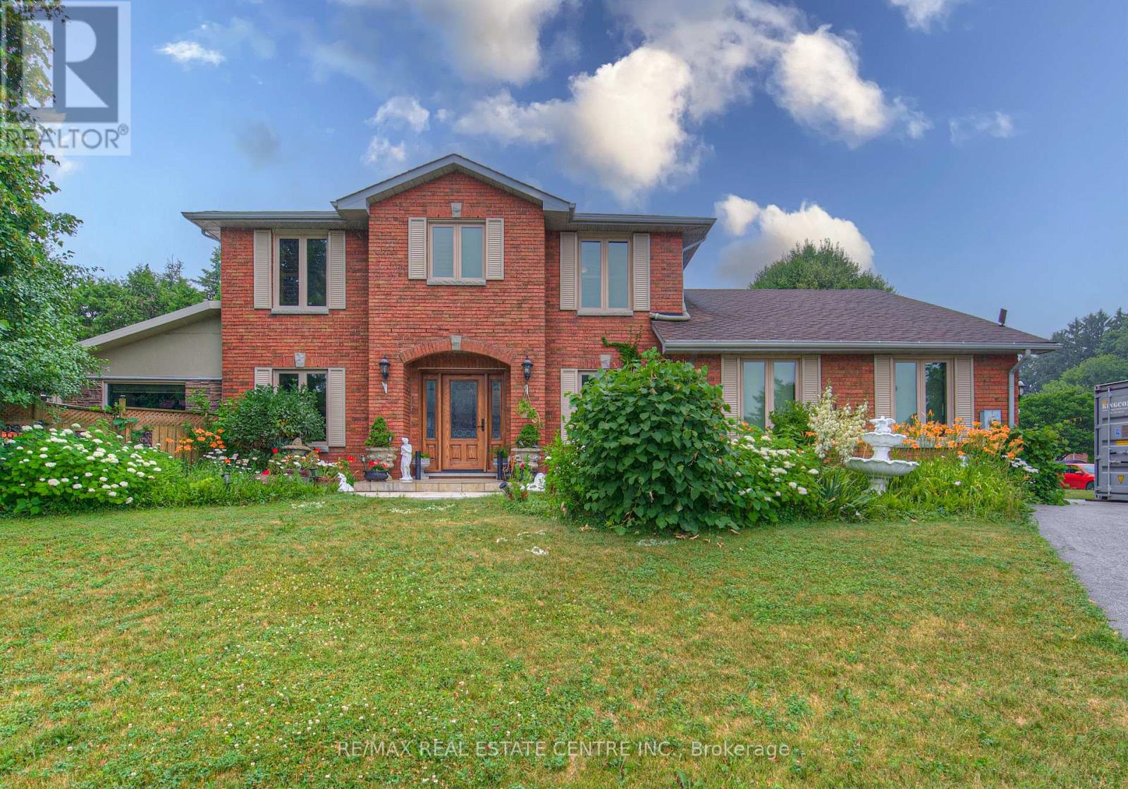 Property at 310 CAVENDISH DRIVE image 1