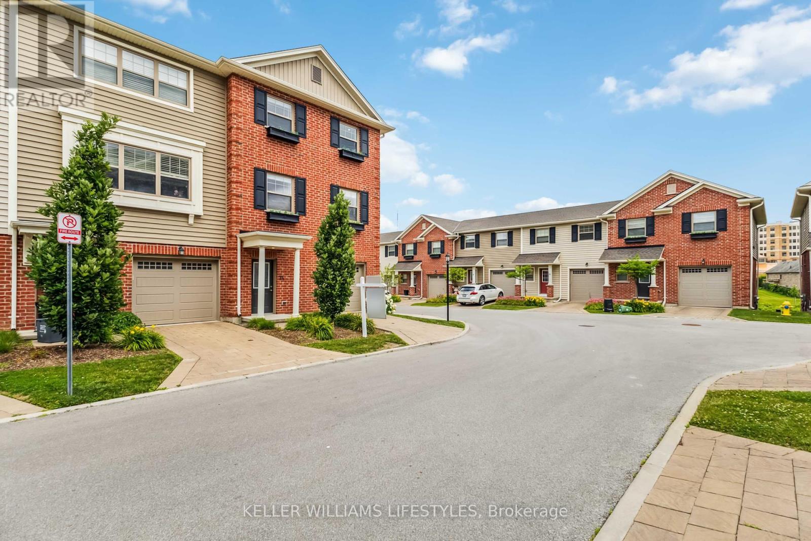 Property at 74 - 3025 SINGLETON AVENUE image 5
