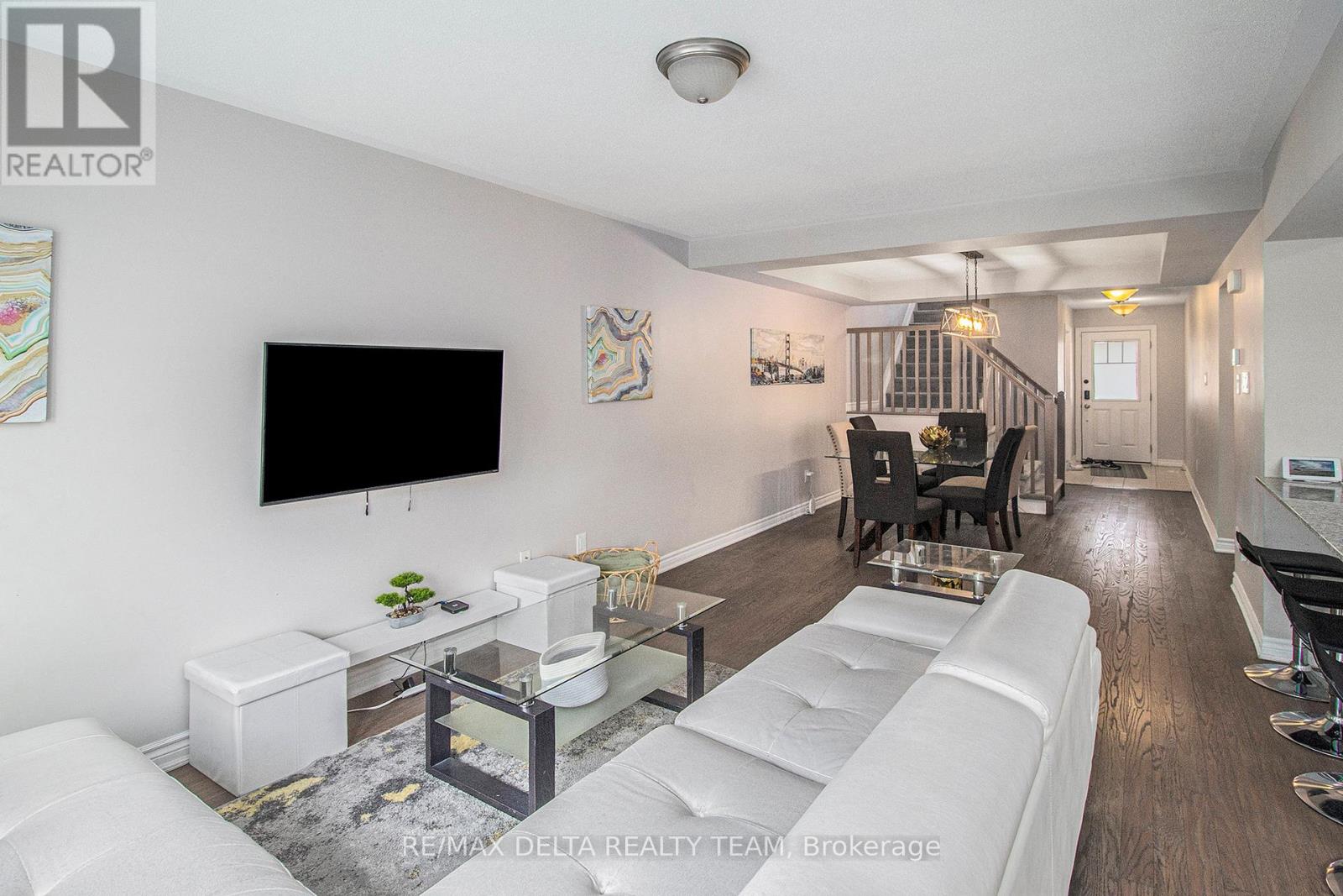 Property at 132 CONIFER CREEK CIRCLE image 5