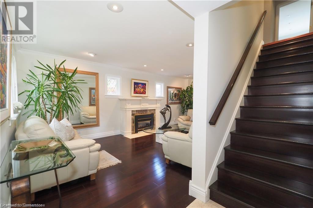Property at 718 ROCKWAY Drive image 5