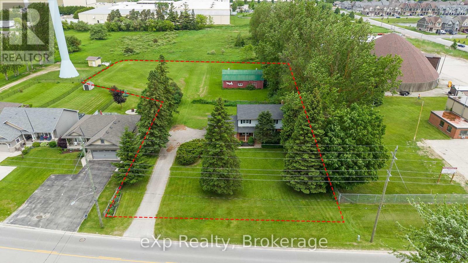 Property at 450 SMITH STREET image 1