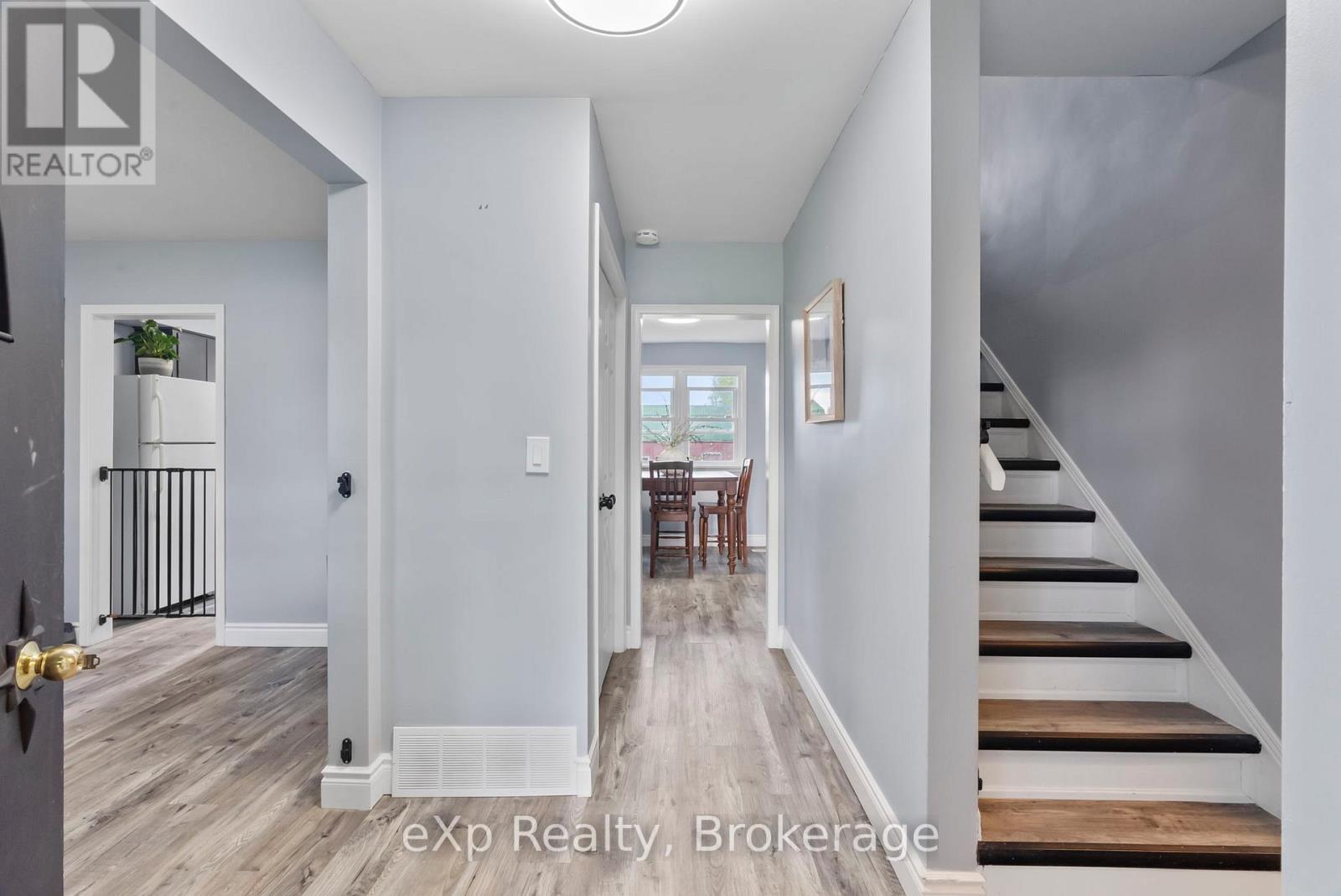 450 Smith Street, Wellington North, Ontario  N0G 1A0 - Photo 8 - X12275106