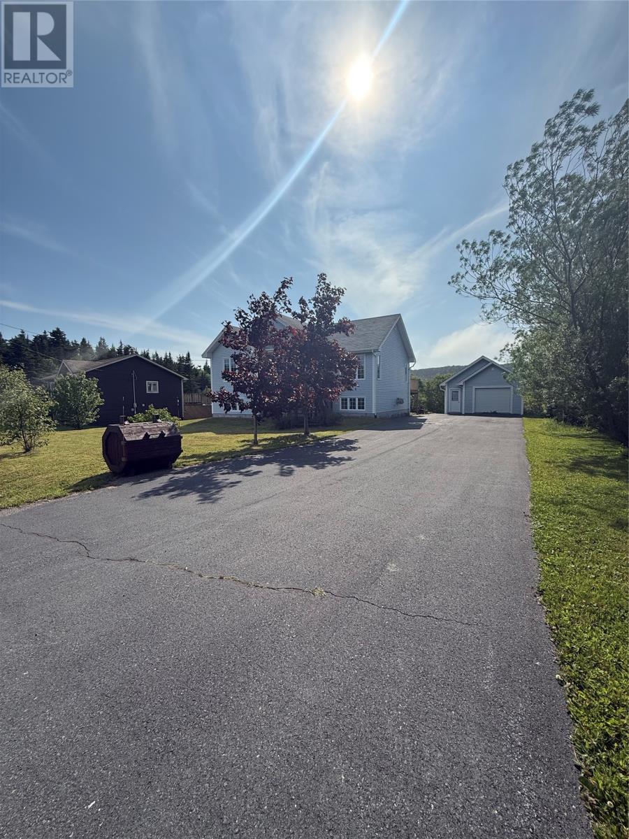 50 Shaheen Crescent, Come By Chance, Newfoundland & Labrador  A0B 1N0 - Photo 5 - 1287560