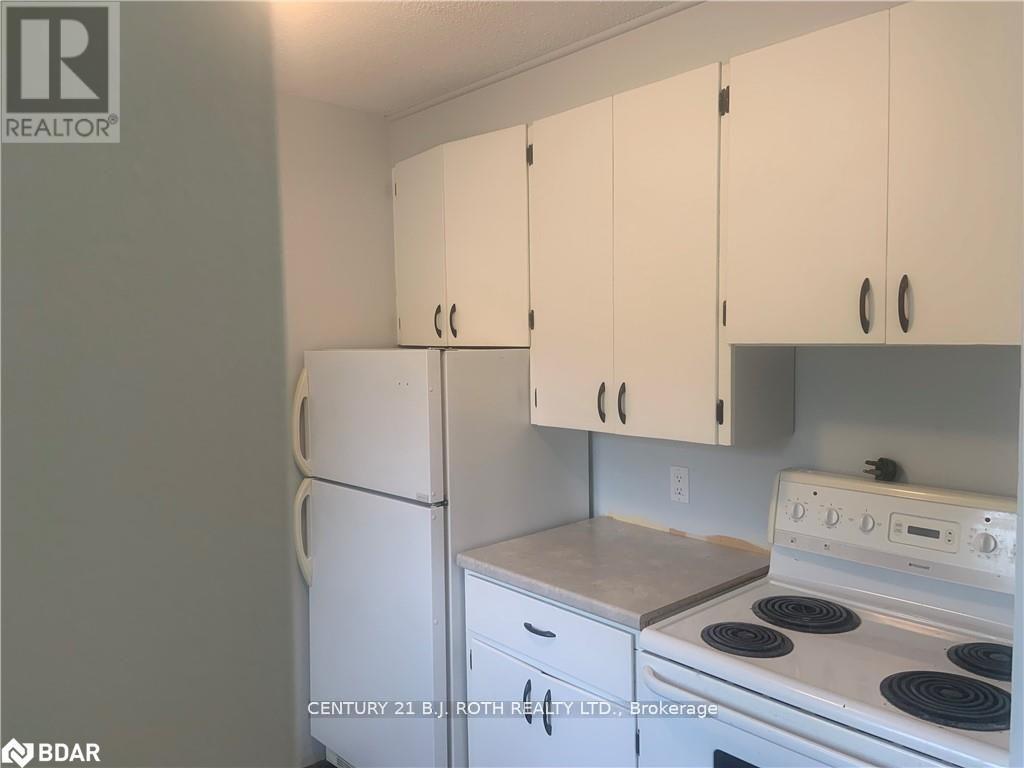 4 - 510 Muskoka Beach Road, Gravenhurst, Ontario  P1P 1N2 - Photo 12 - X12275058
