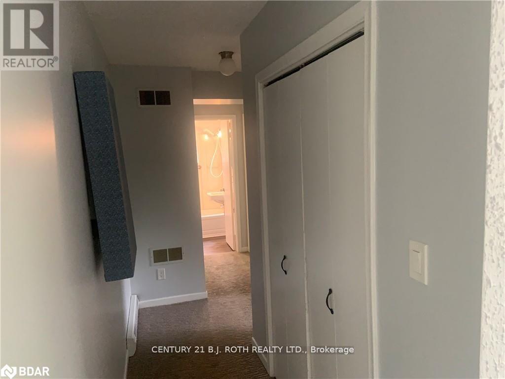 4 - 510 Muskoka Beach Road, Gravenhurst, Ontario  P1P 1N2 - Photo 6 - X12275058