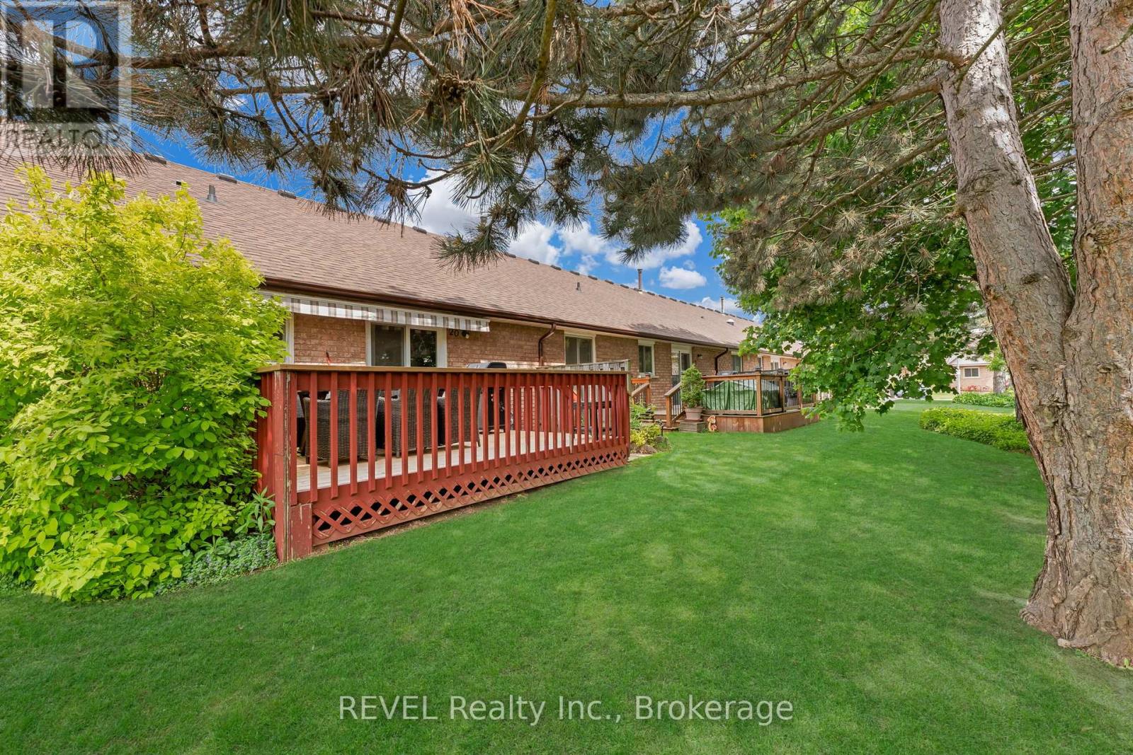 Property at 20 - 10 WENTWORTH DRIVE image 3