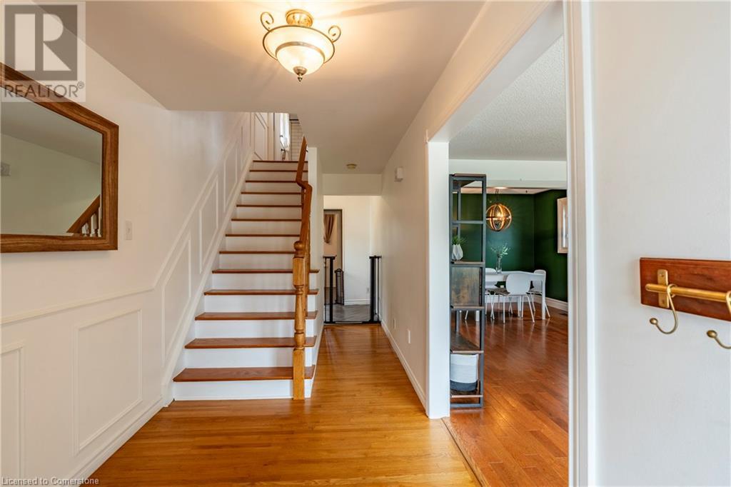 Property at 25 FOREST GLEN Court image 5