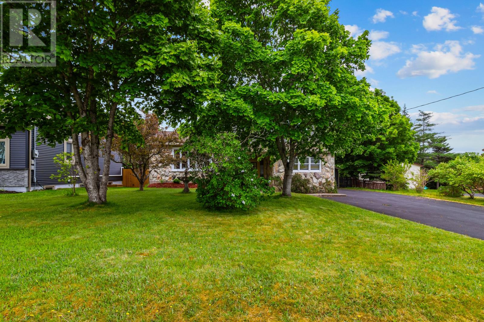 Property at 25 Hillview Avenue image 3