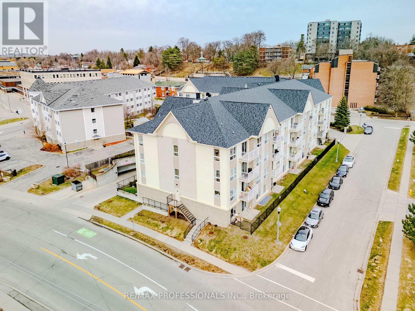 422 - 8 Harris Street, Cambridge, Ontario  N1R 8R1 - Photo 29 - X12275144