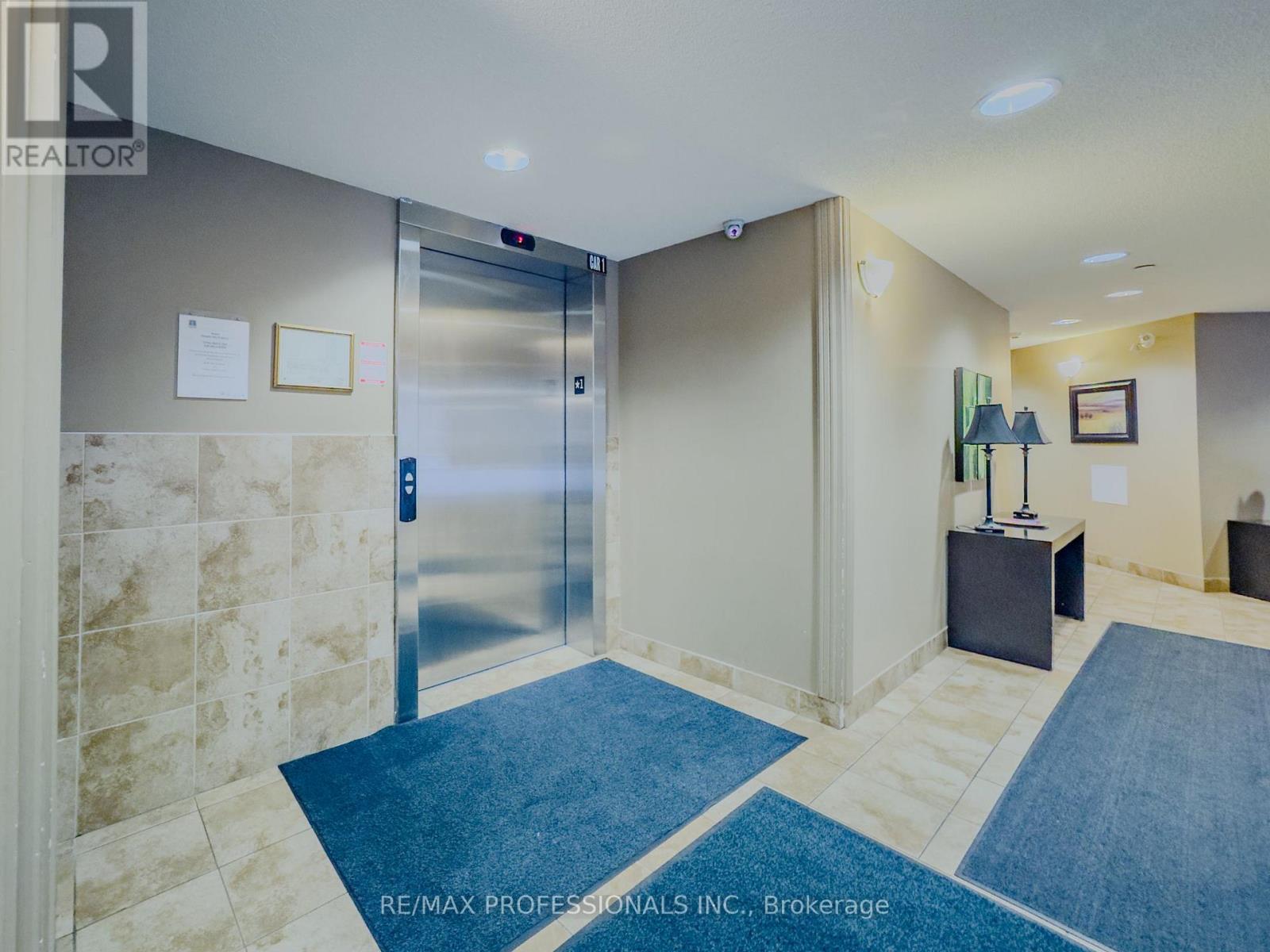 422 - 8 Harris Street, Cambridge, Ontario  N1R 8R1 - Photo 6 - X12275144
