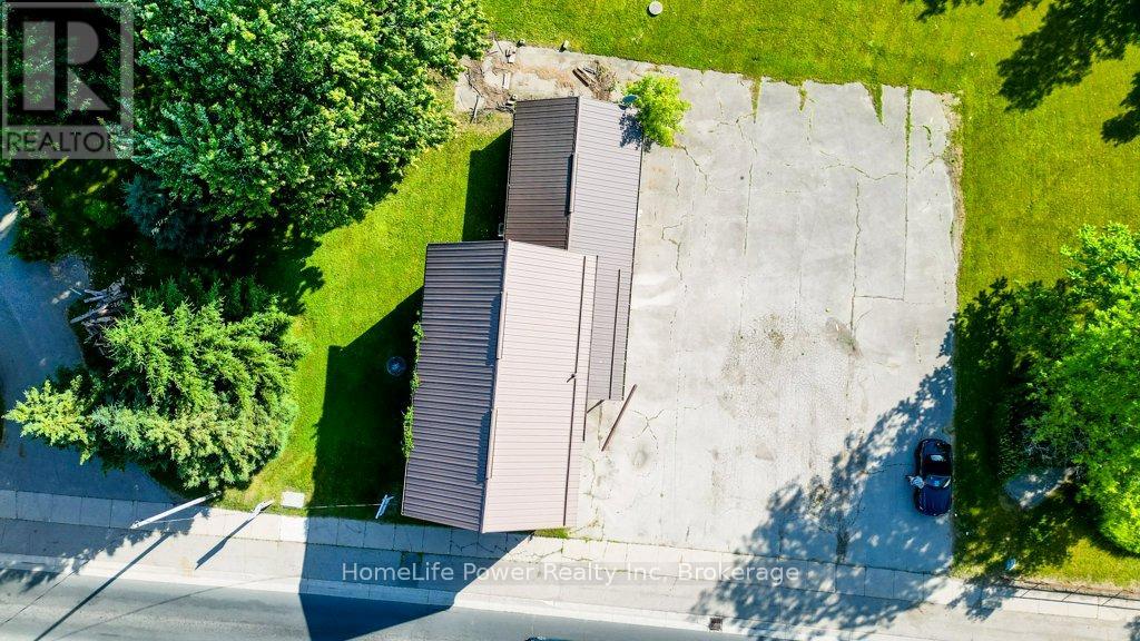 59 Queen Street, Puslinch, Ontario  N0B 2C0 - Photo 11 - X12275178