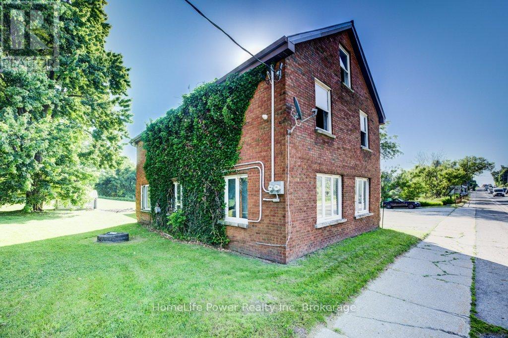 59 Queen Street, Puslinch, Ontario  N0B 2C0 - Photo 19 - X12275178